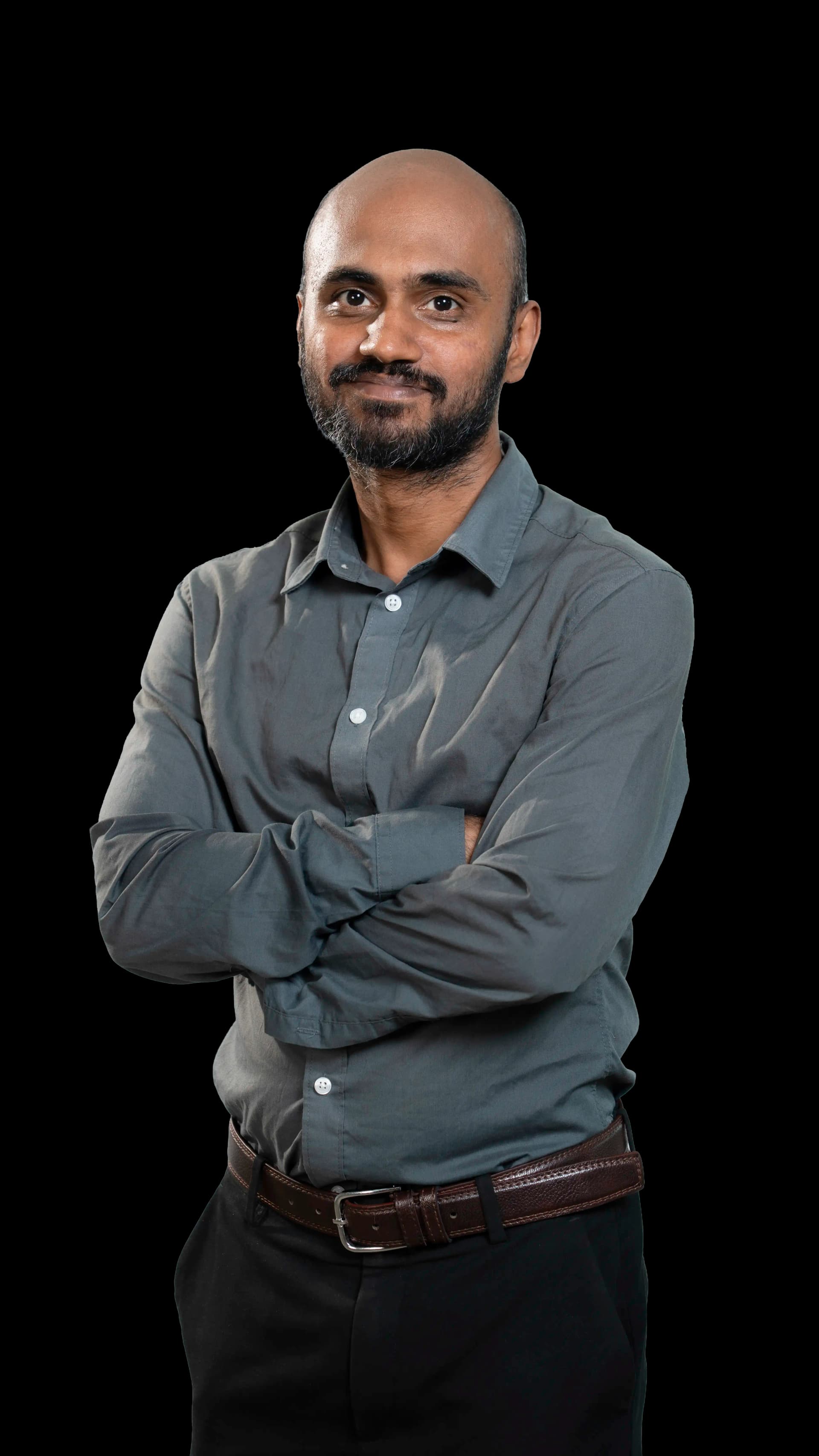 Dr. Aziz Salim Mukadam