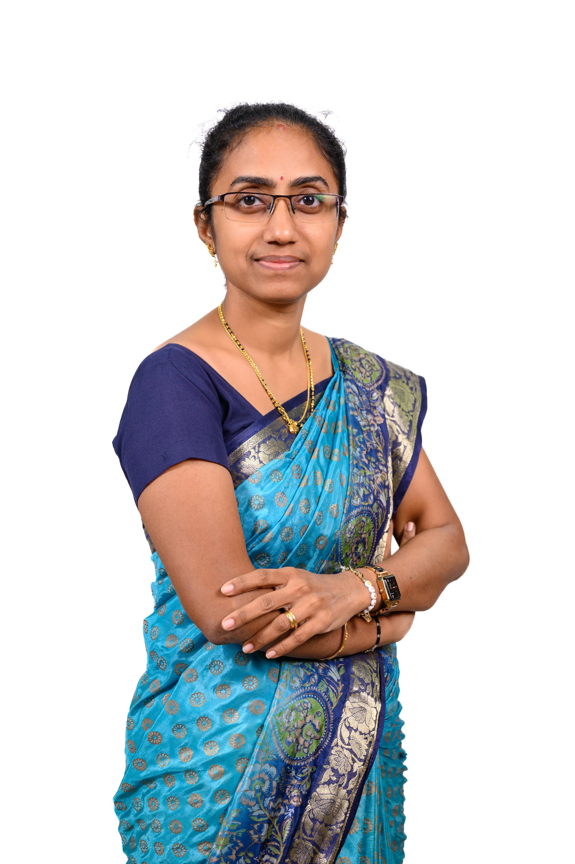 Dr Divya S