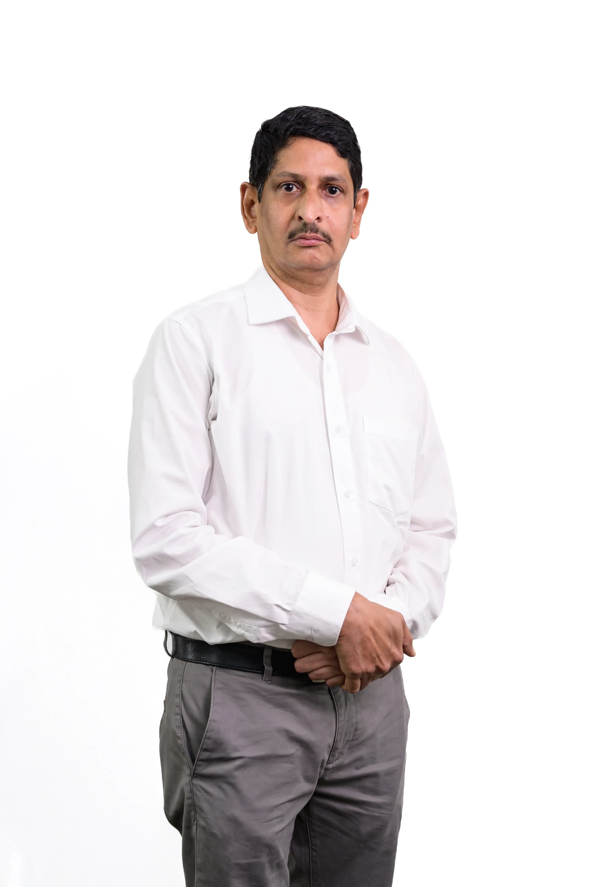 Dr Vijayanarayana K
