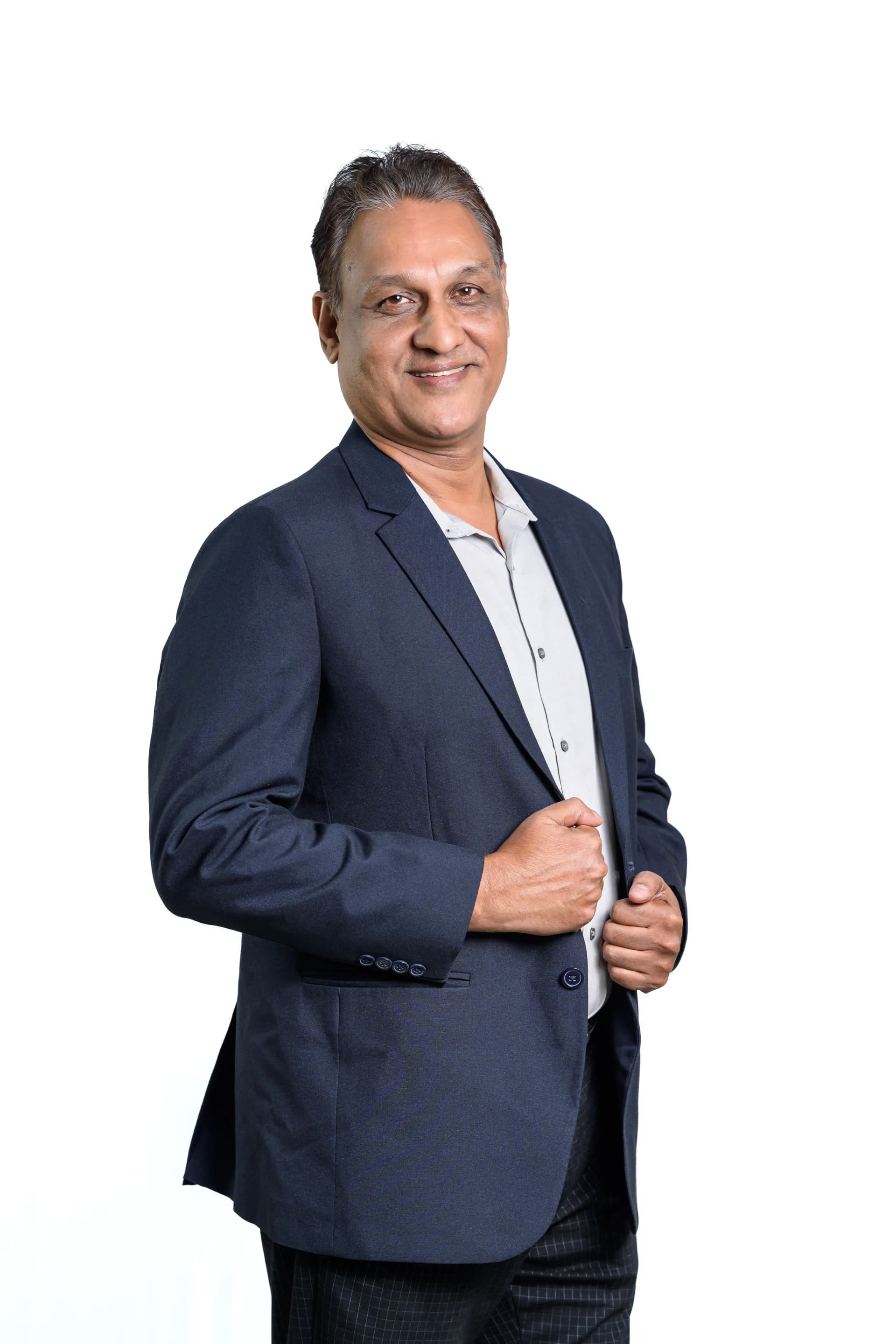 Dr. Suhan